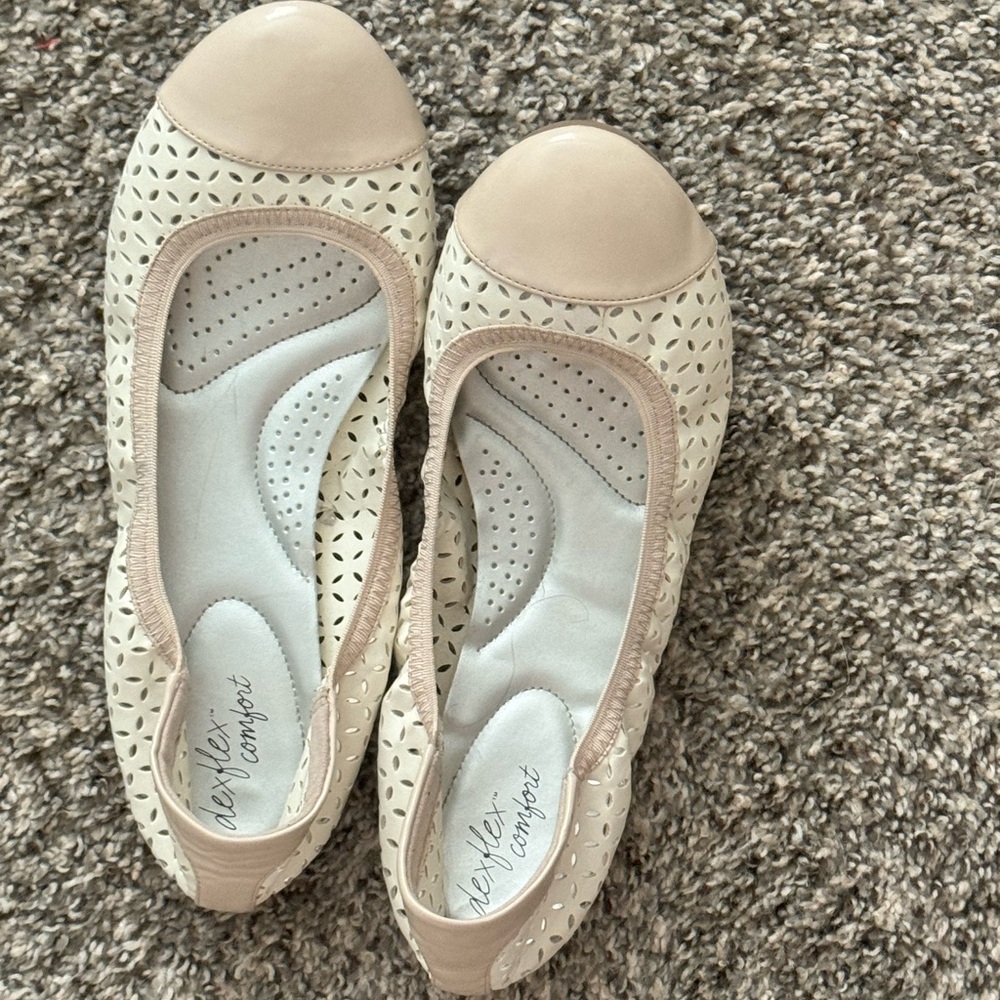 Flats size 12W